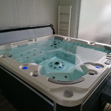 Ferienhaus De Brunemont *